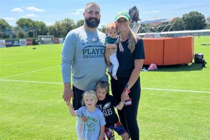 Who Is Jason Kubler's Wife? Meet His Siblings And Family ·