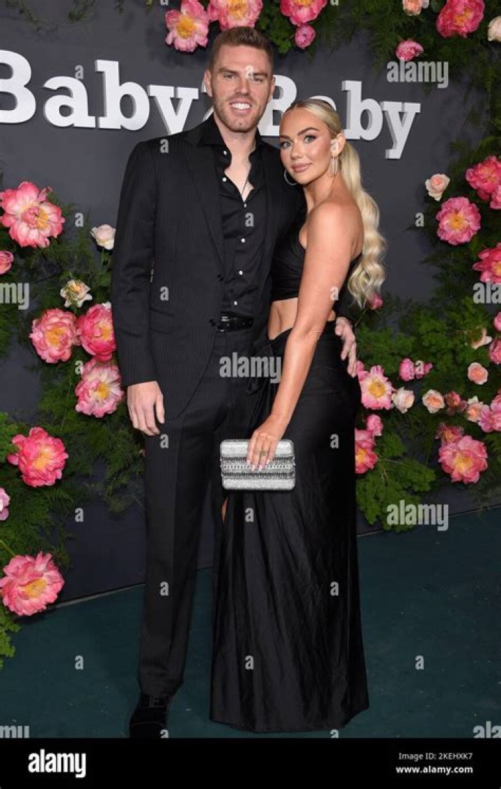 Who is Jennifer Freeman dating? Jennifer Freeman boyfriend, husband