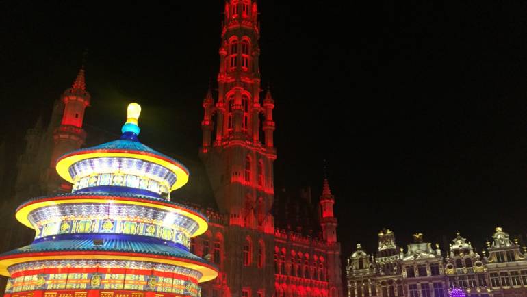 Landmarks across Europe honour the EU-China Tourism Year